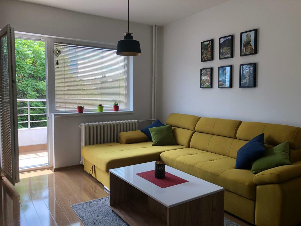 Ole Apartment I - In The City Center Szkopje Kültér fotó
